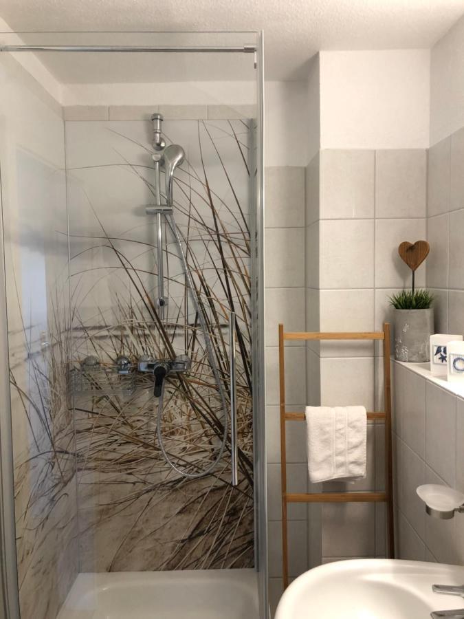 FeWo Sonnenblume Achtern Diek in Ostseeheilbad Zingst Exterior foto